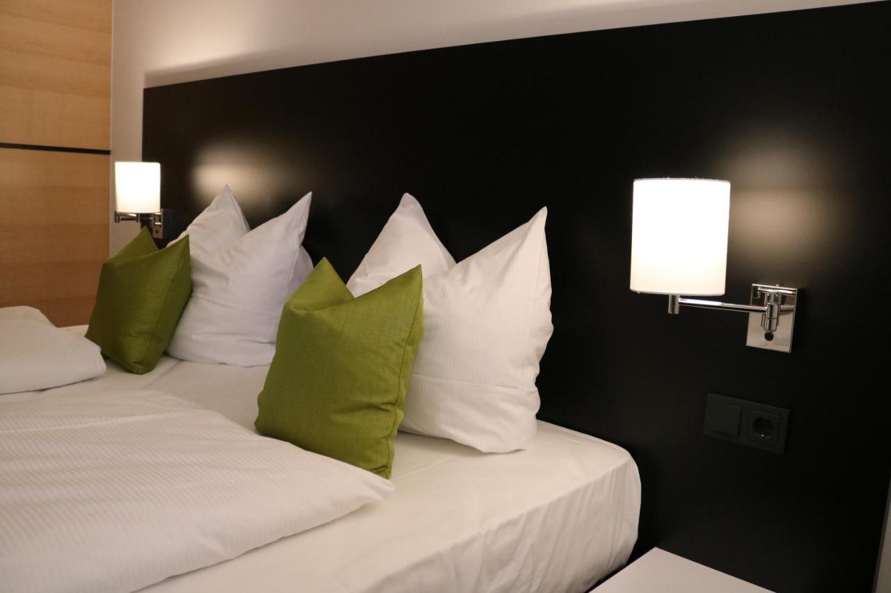 Me Hotel By Wmm Hotels Meitingen Kültér fotó