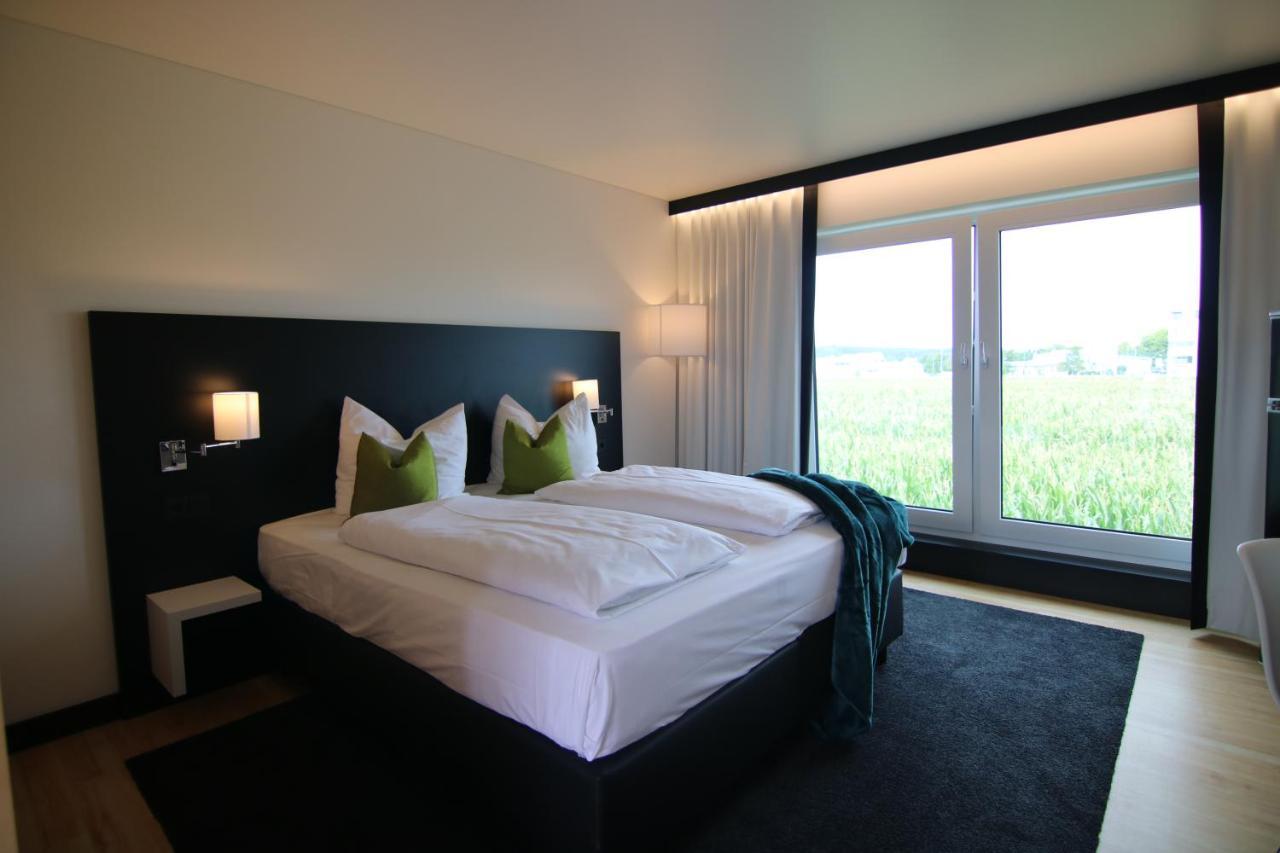 Me Hotel By Wmm Hotels Meitingen Kültér fotó