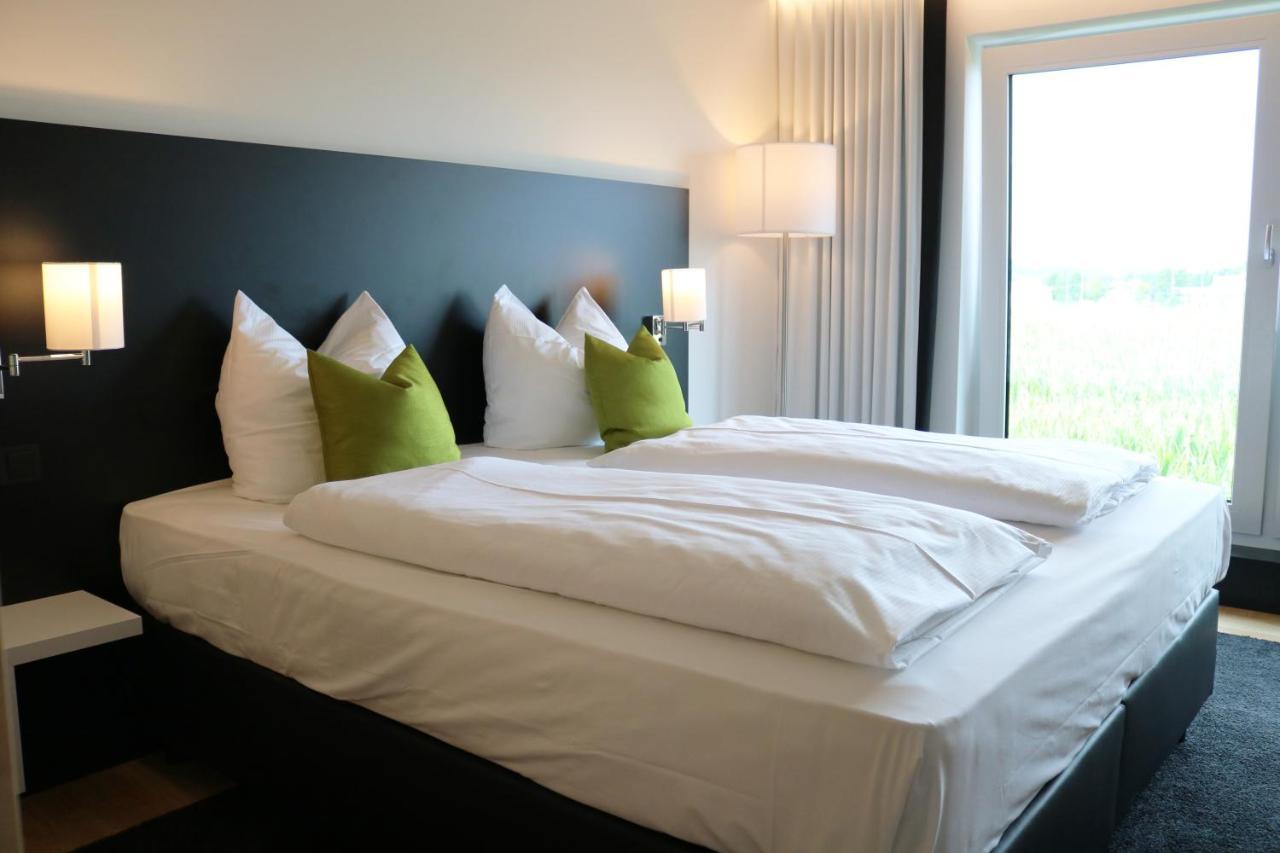 Me Hotel By Wmm Hotels Meitingen Kültér fotó