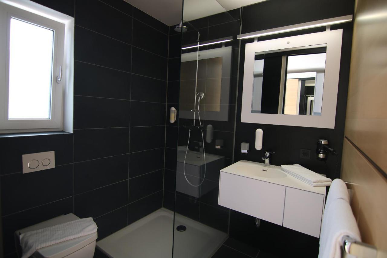 Me Hotel By Wmm Hotels Meitingen Kültér fotó